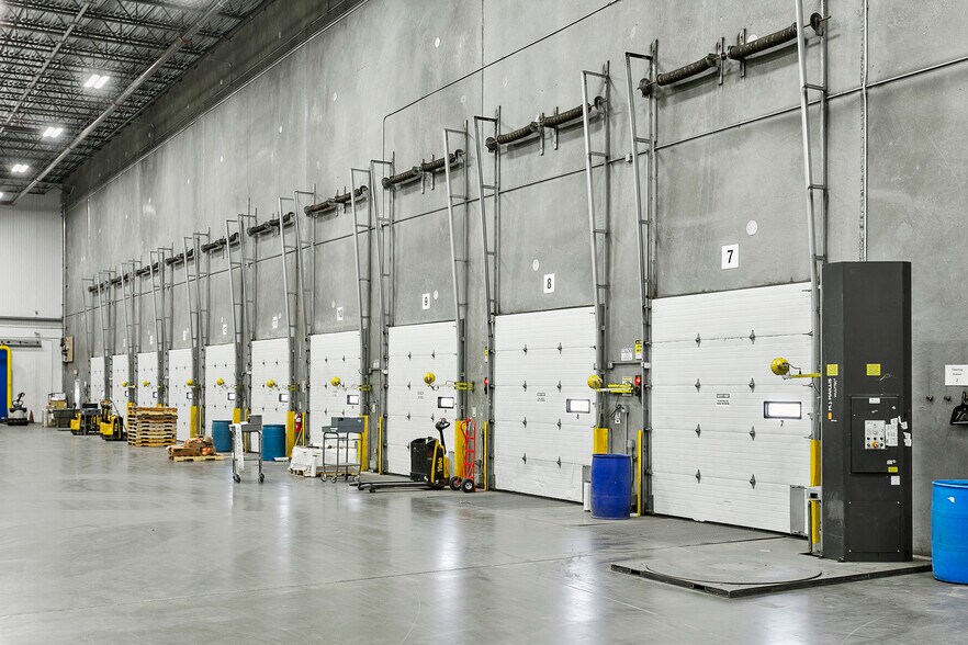 More Photos Of 8691 W Jefferson St, Tolleson Refrigeration Cold Storage For Lease