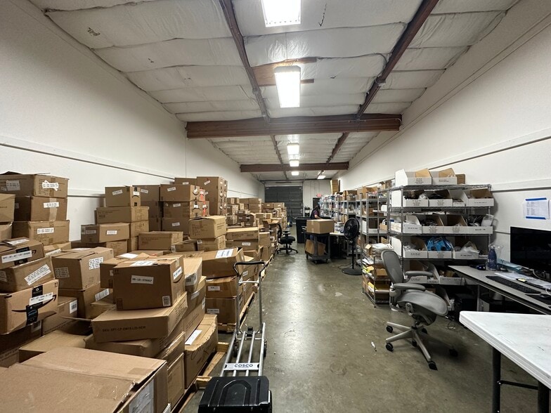 More Photos Of 7083 Commerce Cir, Pleasanton Warehouse For Lease