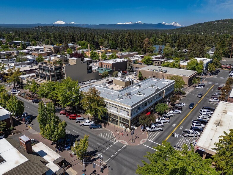 More Photos Of 115-125 NW Oregon Ave, Bend Storefront Retail Office For Sale