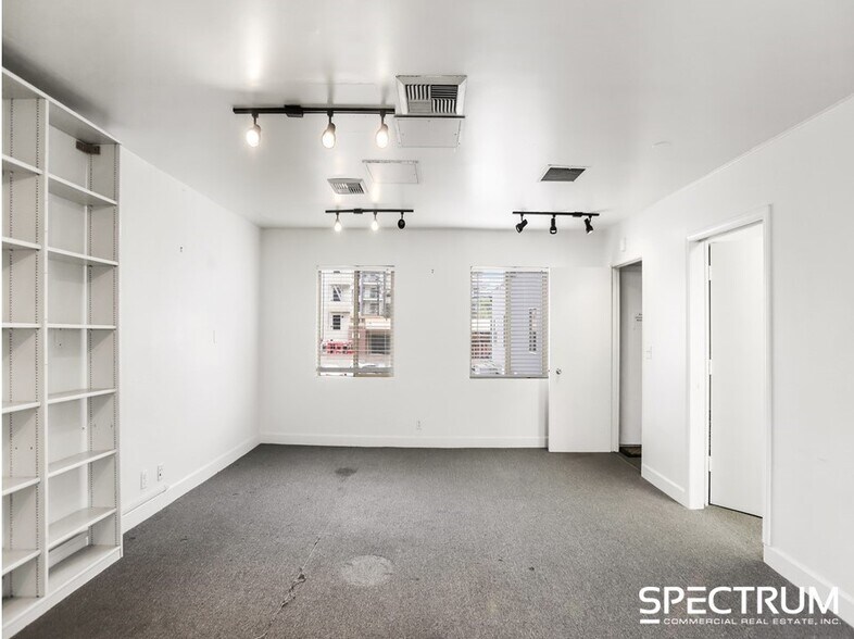 More Photos Of 11543-11545 W Olympic Blvd, Los Angeles Medical For Lease