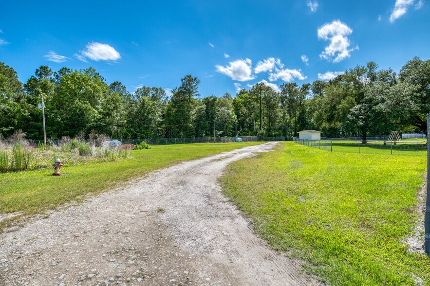 More Photos Of 156 Horseman Club Rd, Palatka Schools For Sale