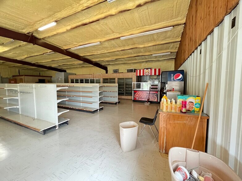 More Photos Of 7015 Highway 82, Tahlequah Convenience Store For Sale