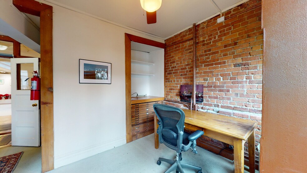 More Photos Of 708-710 Montgomery St, San Francisco Coworking Space