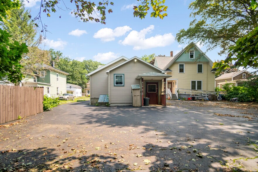 More Photos Of 34 White St, Fredonia Office For Sale