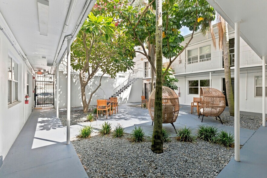More Photos Of 425 2nd St N, Saint Petersburg Apartments For Sale