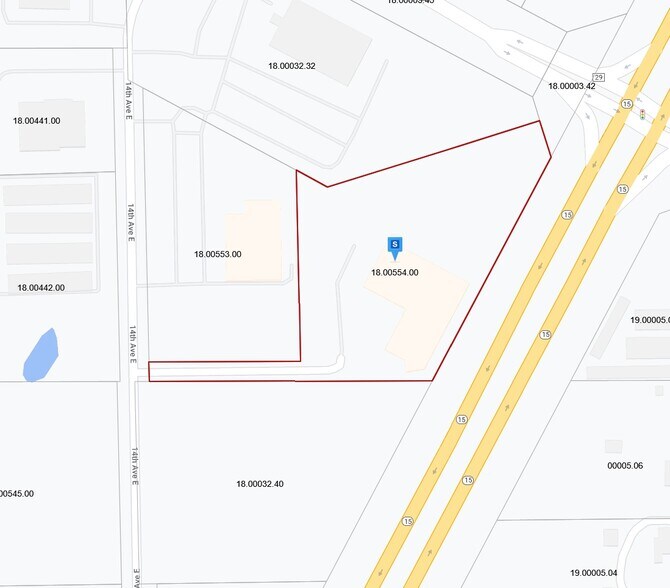 More Photos Of 300 14th Ave E, Sartell Showroom For Lease