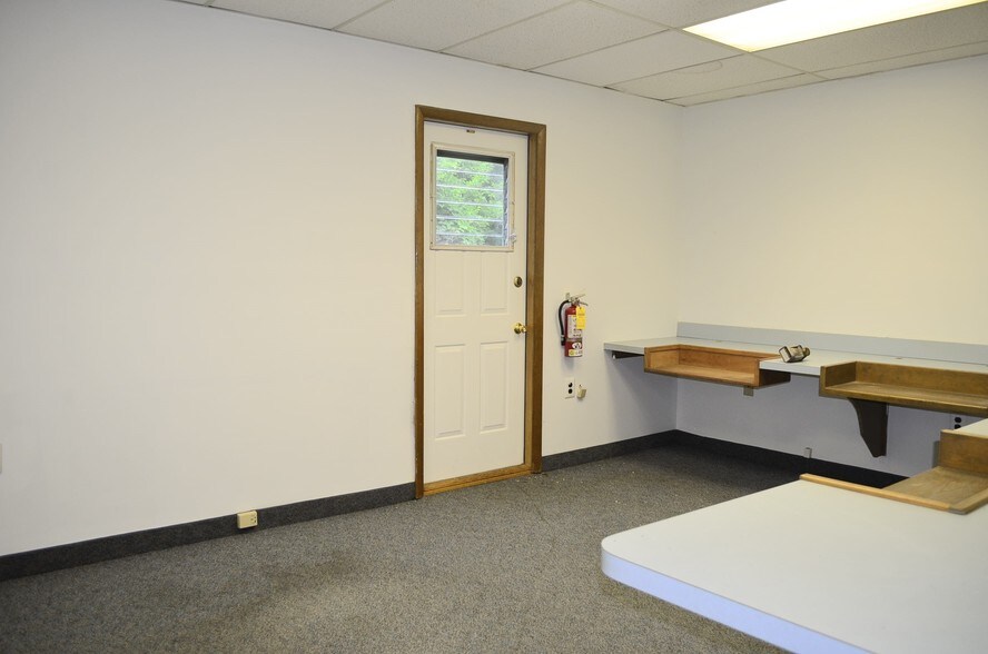More Photos Of 820 S White Horse Pike, Hammonton Medical For Lease