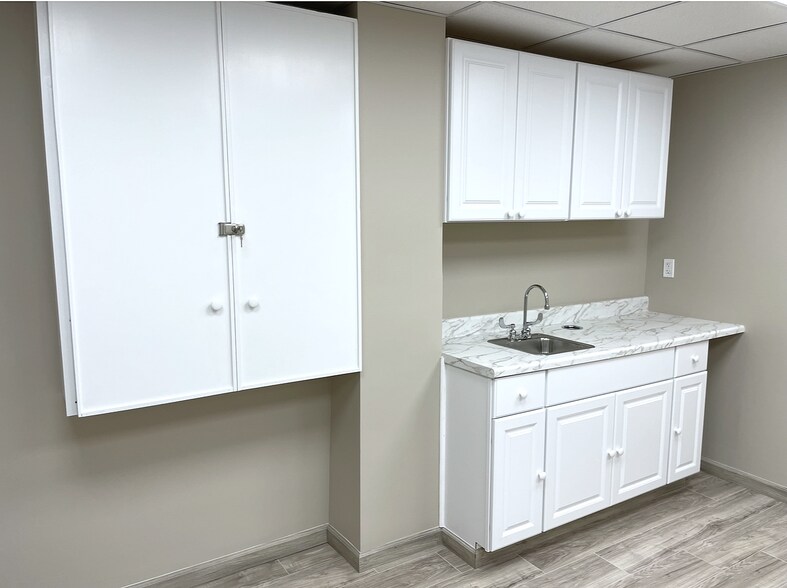 More Photos Of 1010 GAR Hwy, Swansea Office For Sale