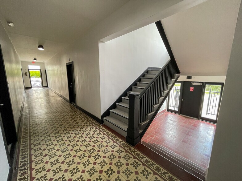 More Photos Of 36 NE 65th St, Miami Apartments For Sale