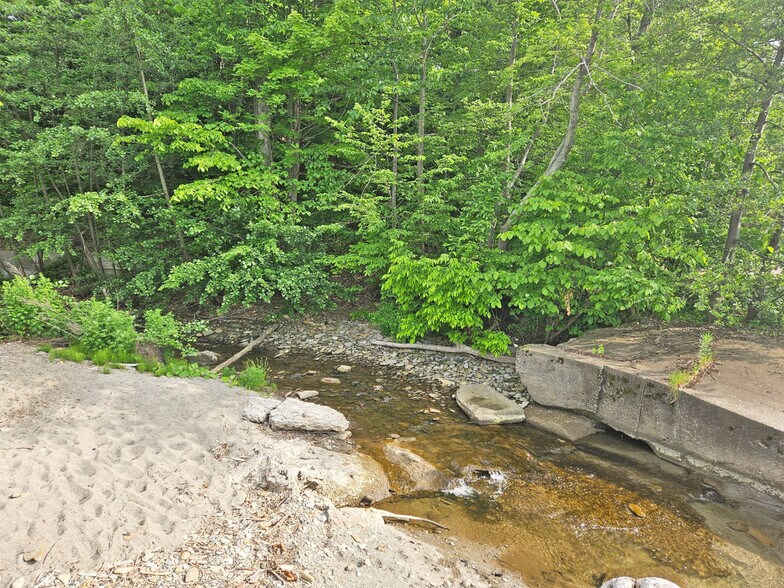 More Photos Of 0 Lake Front Dr, Erie Land For Sale