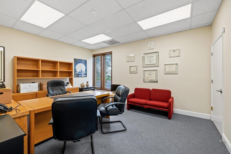 More Photos Of 15055 SW 122nd Ave, Miami Office For Sale