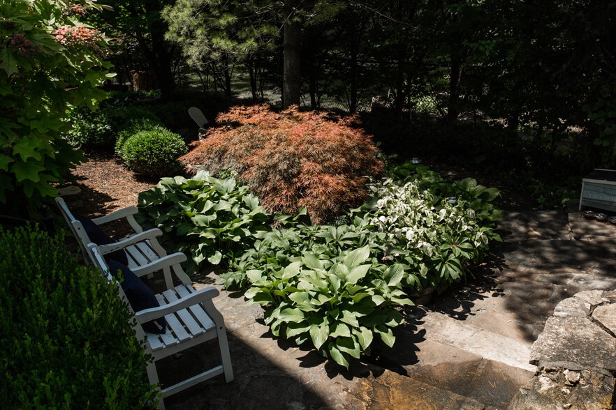 More Photos Of 116 E 46th St, Kansas City Hospitality For Sale