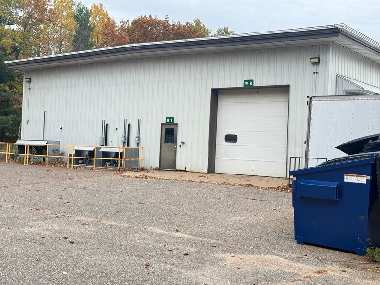 More Photos Of 2389 Airpark Rd, Rhinelander Manufacturing For Sale