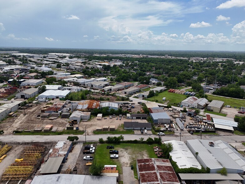 More Photos Of 6422 McGrew St, Houston Land For Sale