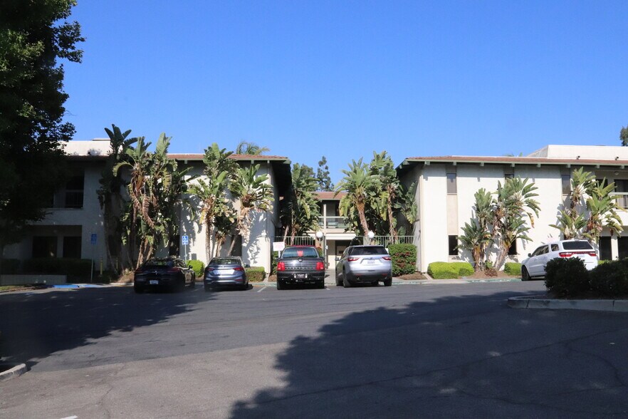 More Photos Of 770 Magnolia Ave, Corona Medical For Lease