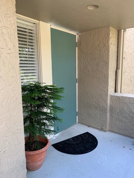 More Photos Of 331 N Maitland Ave, Maitland Medical For Sale