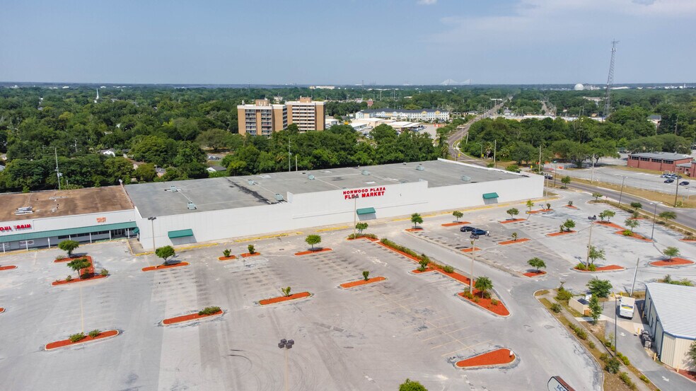 More Photos Of 5301 Norwood Ave, Jacksonville Unknown For Lease