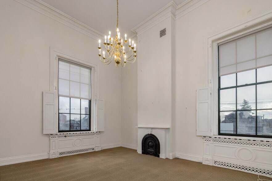 More Photos Of 40 Pleasant St, Portsmouth Office For Lease