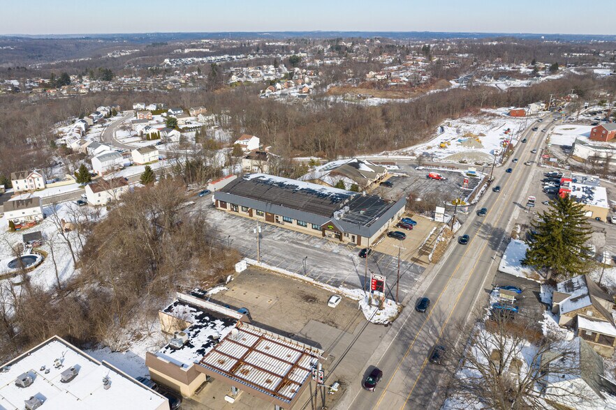 More Photos Of 5920-5924 Steubenville Pike, McKees Rocks Storefront For Lease