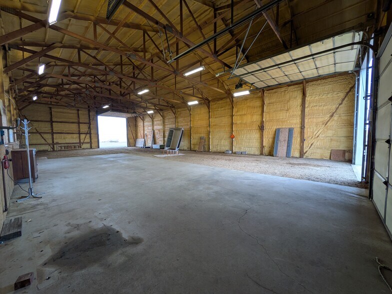 More Photos Of 15507 County Road 10, Fort Lupton Flex For Lease