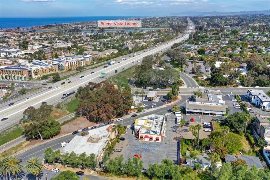 More Photos Of 3050 Pio Pico Dr, Carlsbad Restaurant For Sale