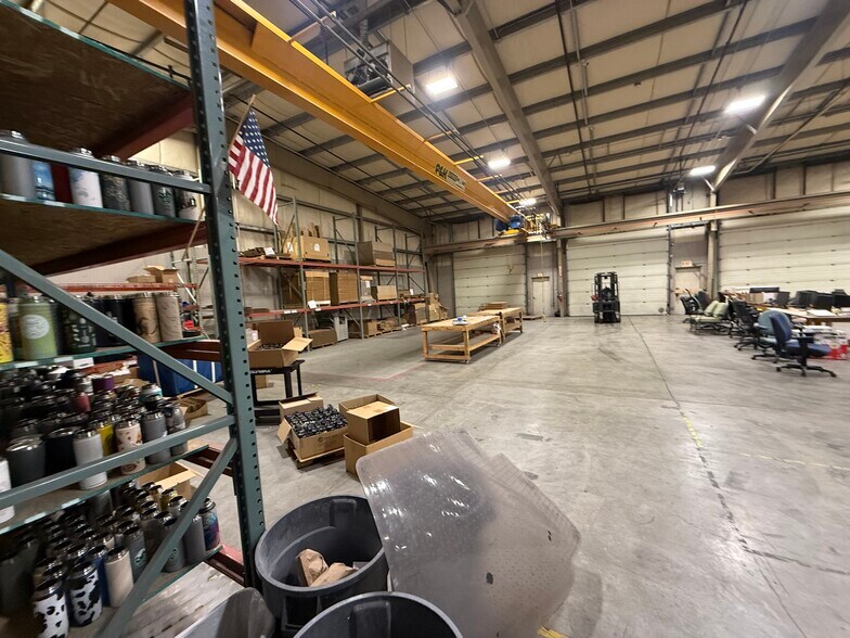 More Photos Of 2900 Sutherland Dr, Union Gap Manufacturing For Lease