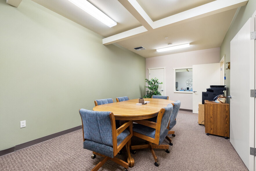 More Photos Of 1740 Pottery Ave, Port Orchard Medical For Sale