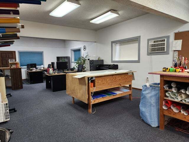 More Photos Of 153 N Wynne St, Colville Specialty For Sale
