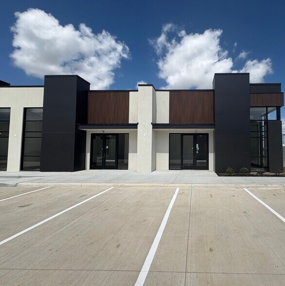 Primary Photo Of 2723 N Mason Rd, Katy Office For Lease