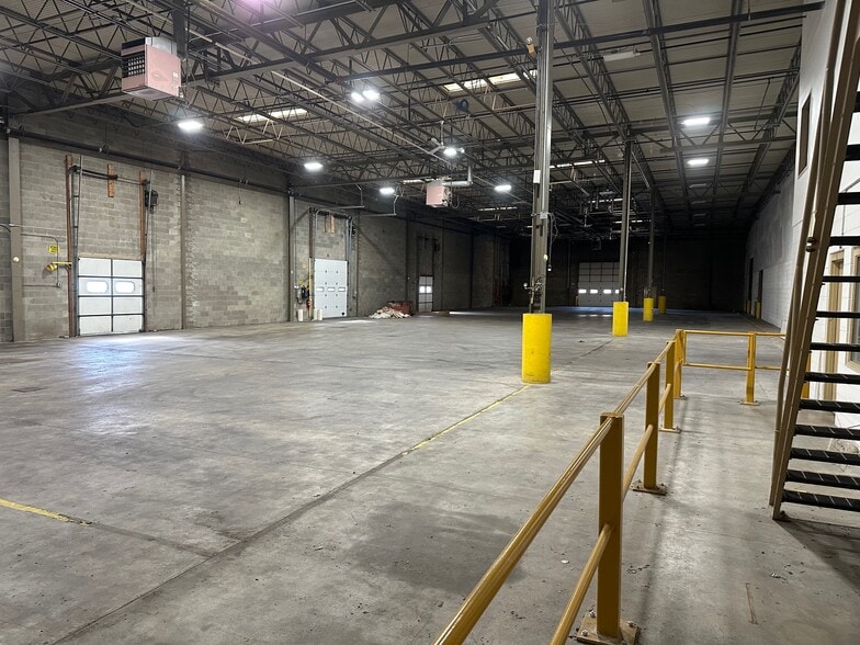 More Photos Of 5 Pruyn's Island Dr, Glens Falls Unknown For Lease