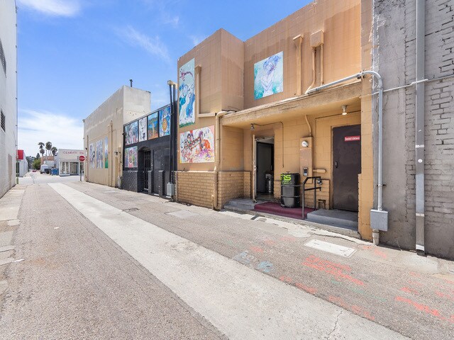 More Photos Of 113 E Grand Ave, Escondido Restaurant For Sale