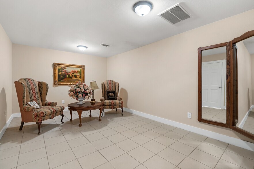 More Photos Of 2692 Highway 105 W, Navasota Sports And Entertainment For Sale