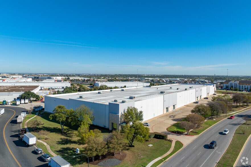 More Photos Of 2200 Grand Avenue Pky, Austin Unknown For Lease