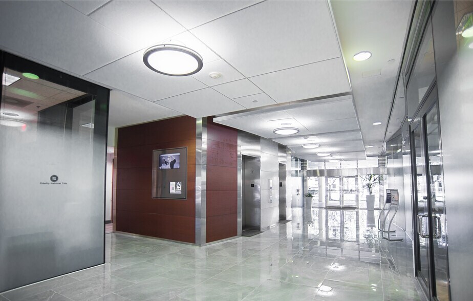 More Photos Of 150 S Pine Island Rd, Plantation Office For Lease