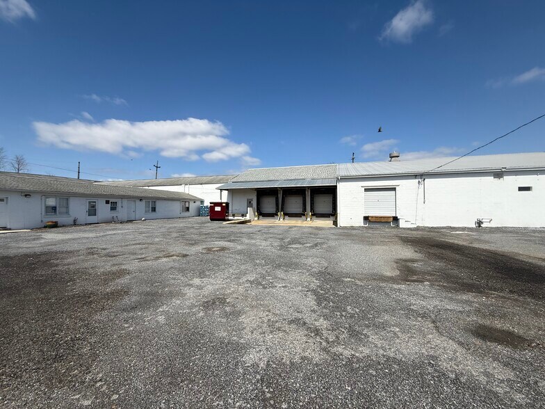 Primary Photo Of 175 Willow St, Toughkenamon Warehouse For Lease