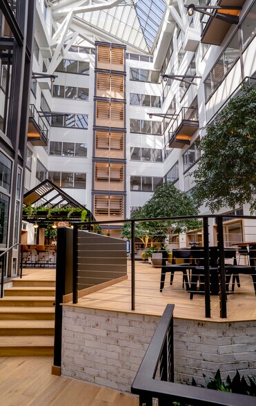 More Photos Of 1505 Westlake Ave N, Seattle Office For Lease