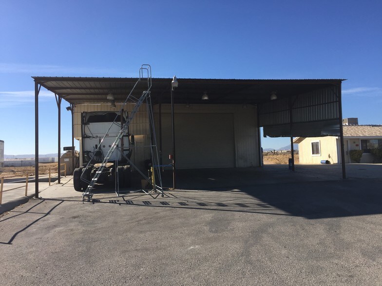 More Photos Of 17105 Darwin Ave, Hesperia Contractor Storage Yard For Lease
