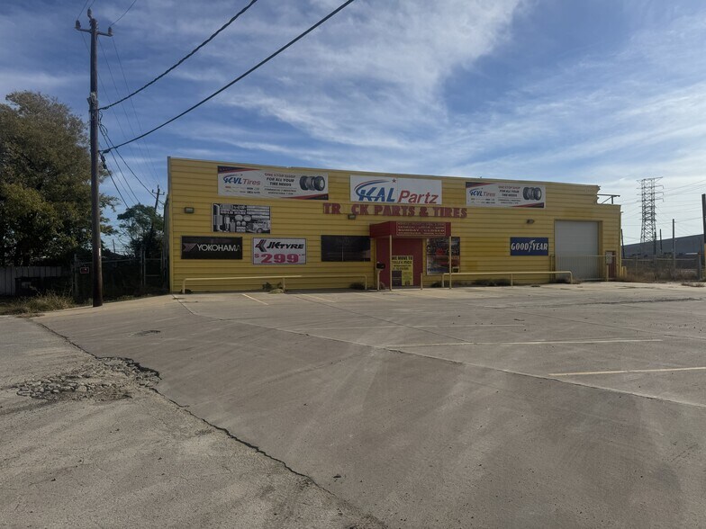Primary Photo Of , Houston Industrial For Sale