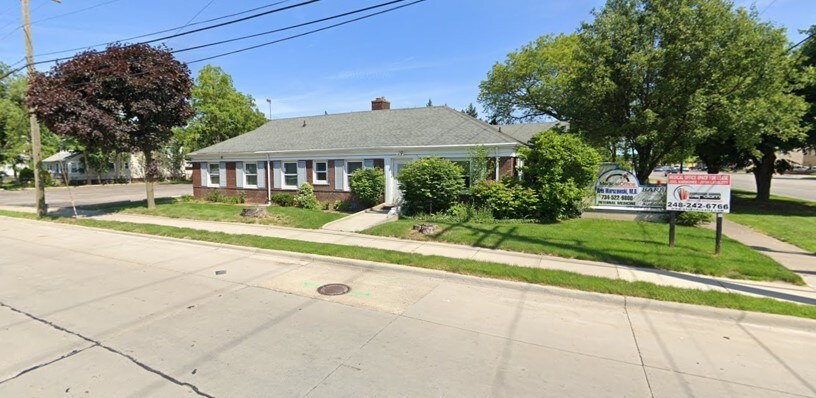 More Photos Of 2011-2017 Middlebelt Rd, Garden City Medical For Lease