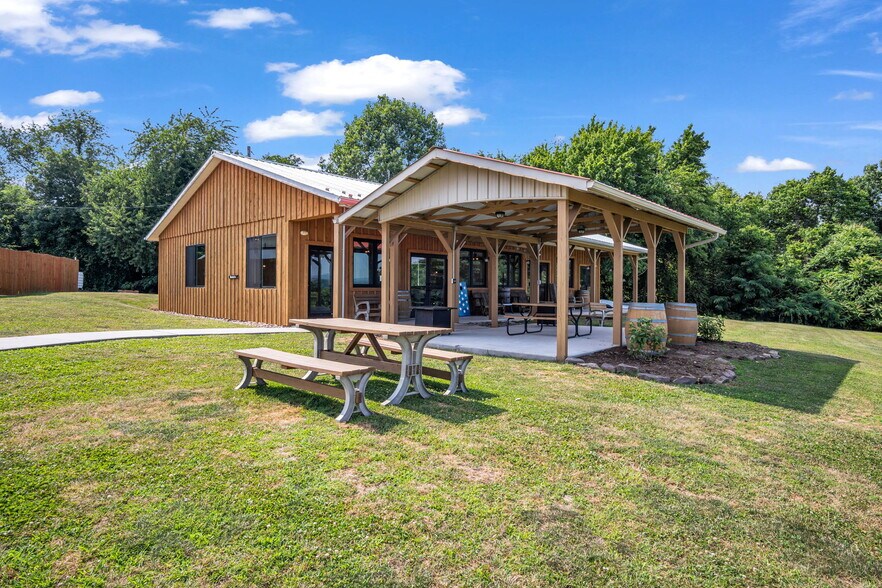 More Photos Of 3 Orchard Rd, Liverpool Winery Vineyard For Sale