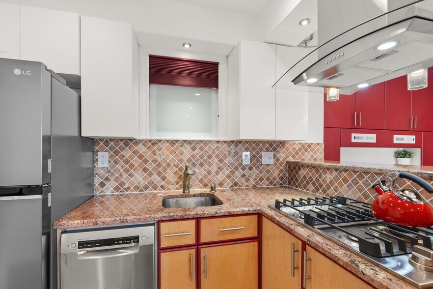 More Photos Of 12208 23rd Ave, College Point Apartments For Sale