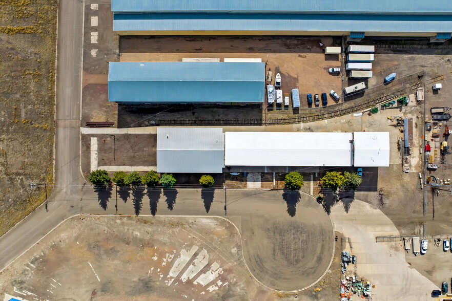 More Photos Of 700 Keogh Ct, Great Falls Light Distribution For Lease