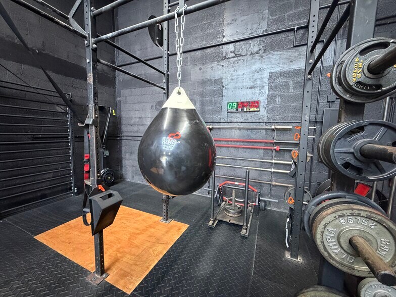 More Photos Of 14911 SW 137th St, Miami Warehouse For Sale
