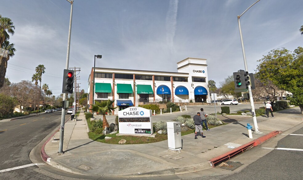 More Photos Of 2333 N Lake Ave, Altadena Storefront Retail Office For Sale