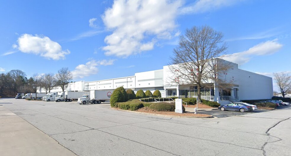 Primary Photo Of 10 Southwoods Pky, Hapeville Warehouse For Lease