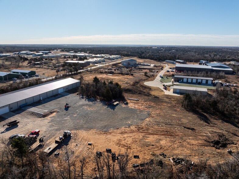 More Photos Of 11535 Sooner Rd, Edmond Warehouse For Sale