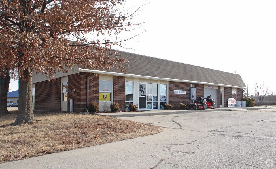 Primary Photo Of 2852 Four Wheel Dr, Lawrence Freestanding For Sale