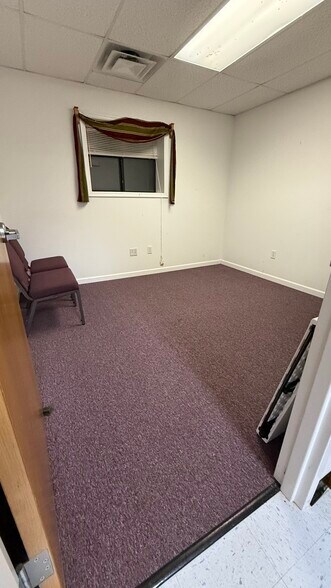 More Photos Of 6701 Ringwood Rd, Oxford Industrial For Lease