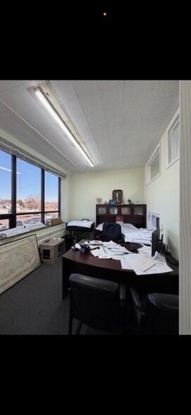 More Photos Of 1033-1061 Bloomfield Ave, Clifton Storefront Retail Office For Lease