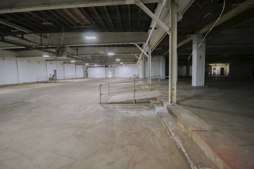 More Photos Of 1206 Route 130 N, Burlington Light Distribution For Lease